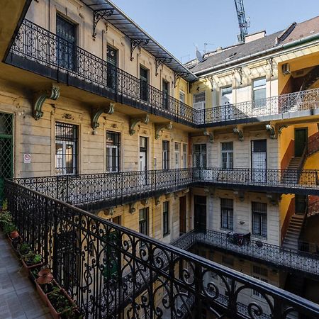 R38 Boutique Apartments, Best Location By Bqa ブダペスト エクステリア 写真